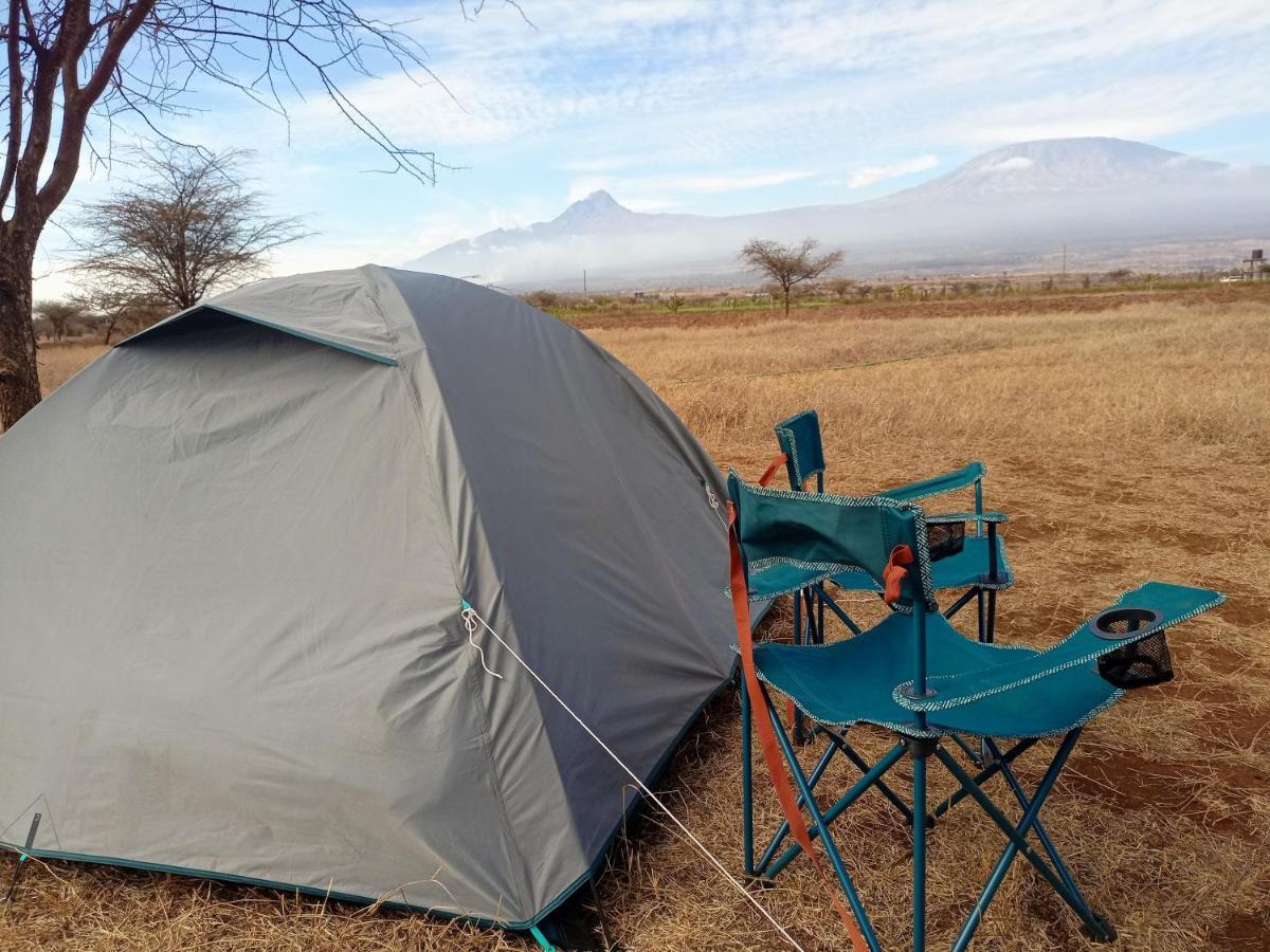 Amboseli Cultural Camping Exteriör bild